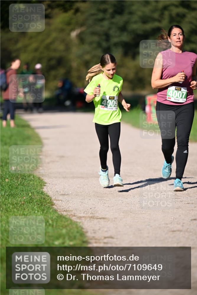 22.09.2024 - 32. Volkslauf durch das schöne Alstertal Dr. Thomas Lammeyer http://msf.ph/oto/7109649 22.09.2024 10:42:29 Laufen 4009, 4007 meine-sportfotos.de