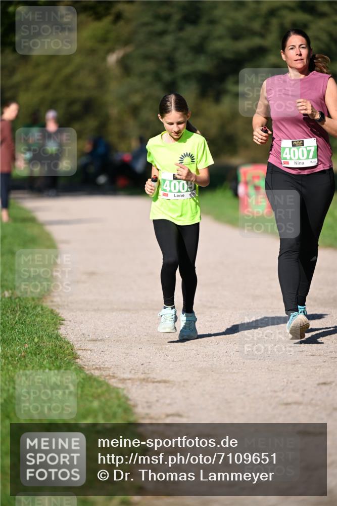 22.09.2024 - 32. Volkslauf durch das schöne Alstertal Dr. Thomas Lammeyer http://msf.ph/oto/7109651 22.09.2024 10:42:29 Laufen 4009, 4007 meine-sportfotos.de