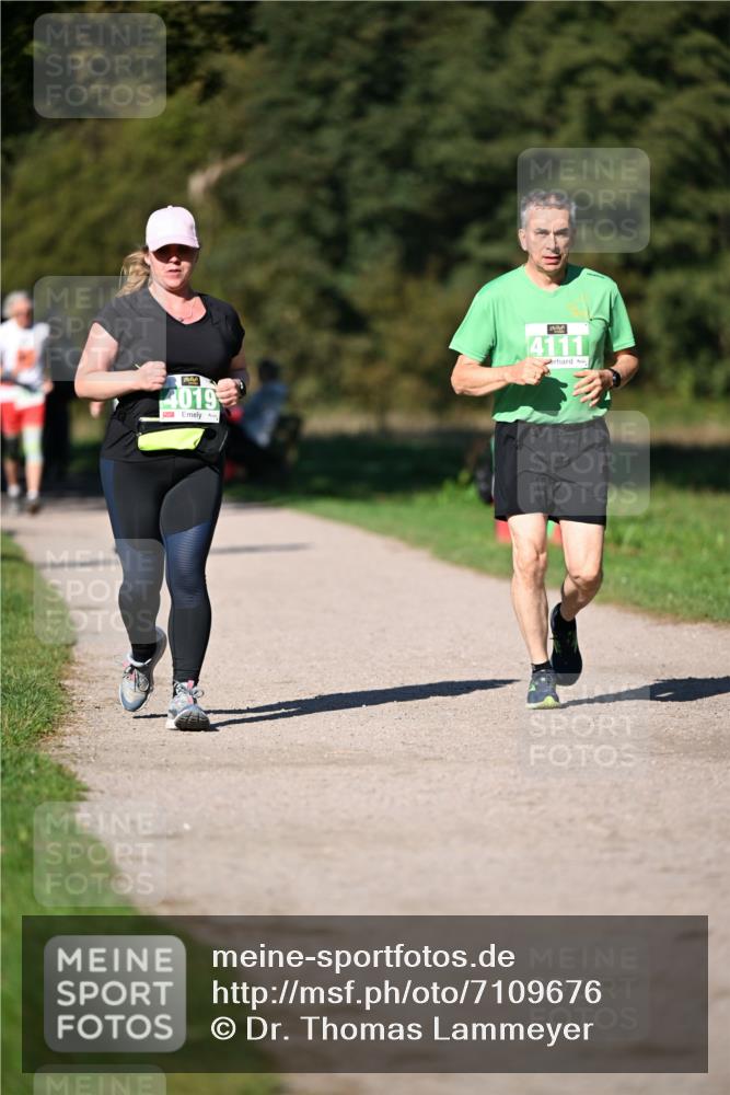 22.09.2024 - 32. Volkslauf durch das schöne Alstertal Dr. Thomas Lammeyer http://msf.ph/oto/7109676 22.09.2024 10:42:42 Laufen 4019, 4111 meine-sportfotos.de