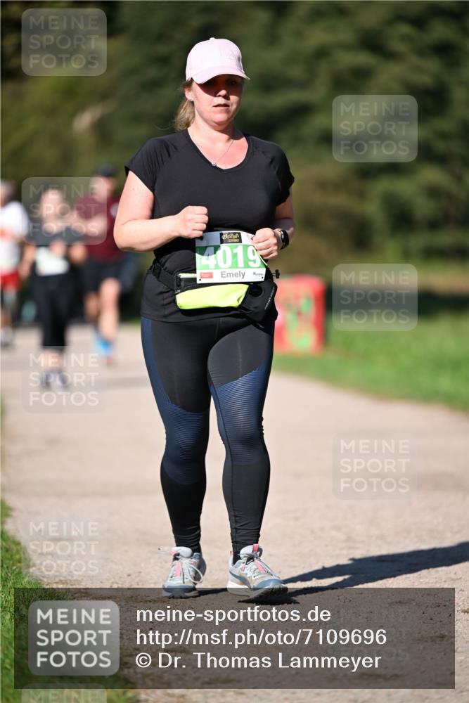 22.09.2024 - 32. Volkslauf durch das schöne Alstertal Dr. Thomas Lammeyer http://msf.ph/oto/7109696 22.09.2024 10:42:46 Laufen 4019 meine-sportfotos.de