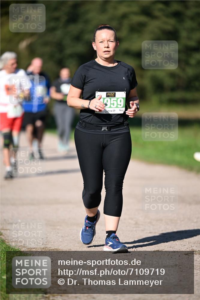 22.09.2024 - 32. Volkslauf durch das schöne Alstertal Dr. Thomas Lammeyer http://msf.ph/oto/7109719 22.09.2024 10:42:54 Laufen 959 meine-sportfotos.de