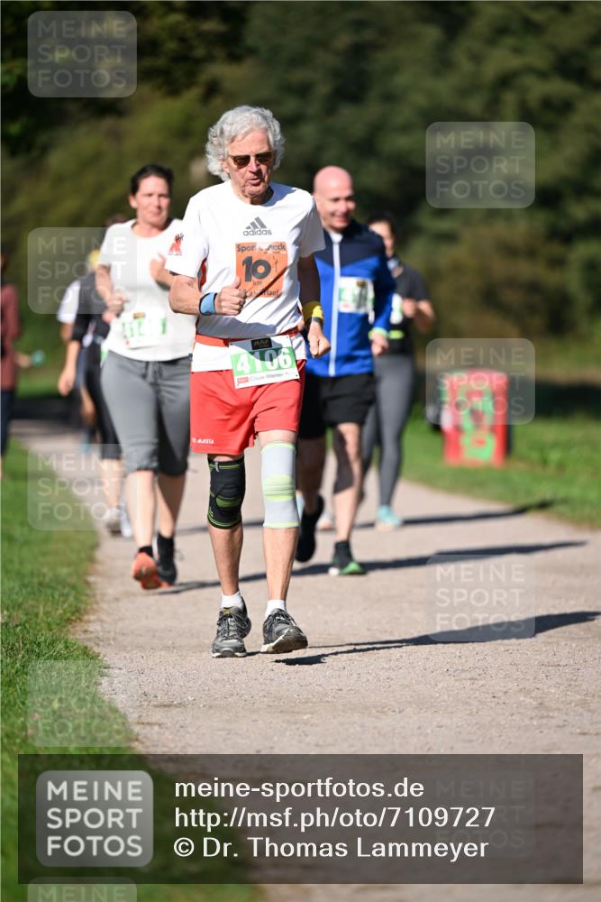 22.09.2024 - 32. Volkslauf durch das schöne Alstertal Dr. Thomas Lammeyer http://msf.ph/oto/7109727 22.09.2024 10:42:57 Laufen 10, 4106 meine-sportfotos.de