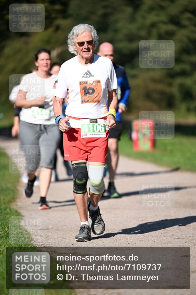 22.09.2024 - 32. Volkslauf durch das schöne Alstertal Dr. Thomas Lammeyer http://msf.ph/oto/7109737 22.09.2024 10:42:58 Laufen 10, 14, 4106 meine-sportfotos.de