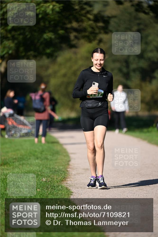 22.09.2024 - 32. Volkslauf durch das schöne Alstertal Dr. Thomas Lammeyer http://msf.ph/oto/7109821 22.09.2024 10:43:29 Laufen  meine-sportfotos.de