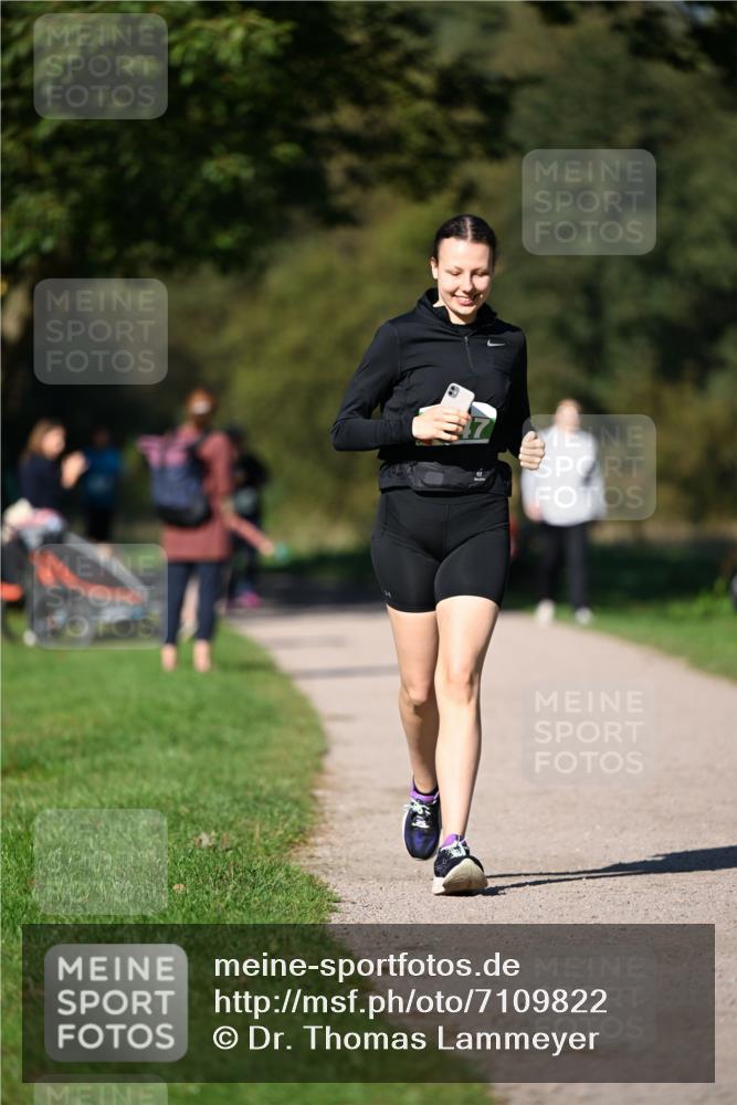 22.09.2024 - 32. Volkslauf durch das schöne Alstertal Dr. Thomas Lammeyer http://msf.ph/oto/7109822 22.09.2024 10:43:29 Laufen  meine-sportfotos.de