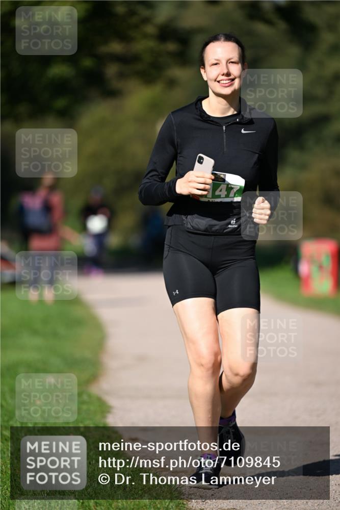 22.09.2024 - 32. Volkslauf durch das schöne Alstertal Dr. Thomas Lammeyer http://msf.ph/oto/7109845 22.09.2024 10:43:31 Laufen 47 meine-sportfotos.de