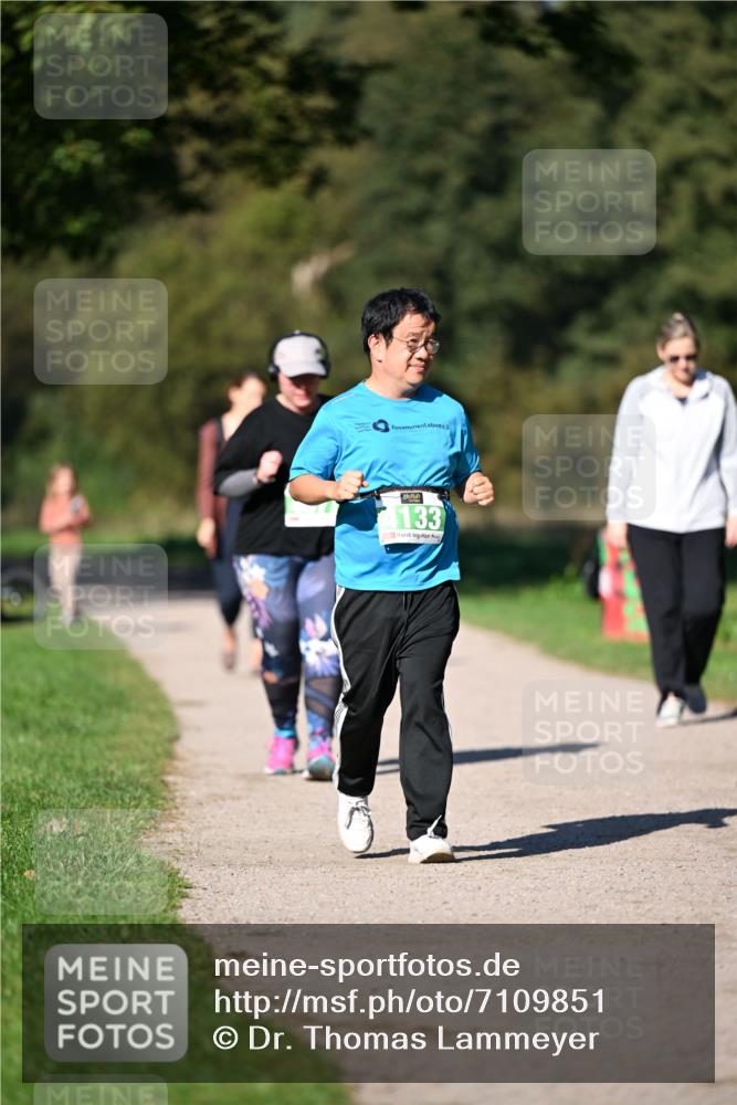 22.09.2024 - 32. Volkslauf durch das schöne Alstertal Dr. Thomas Lammeyer http://msf.ph/oto/7109851 22.09.2024 10:43:46 Laufen 4133 meine-sportfotos.de