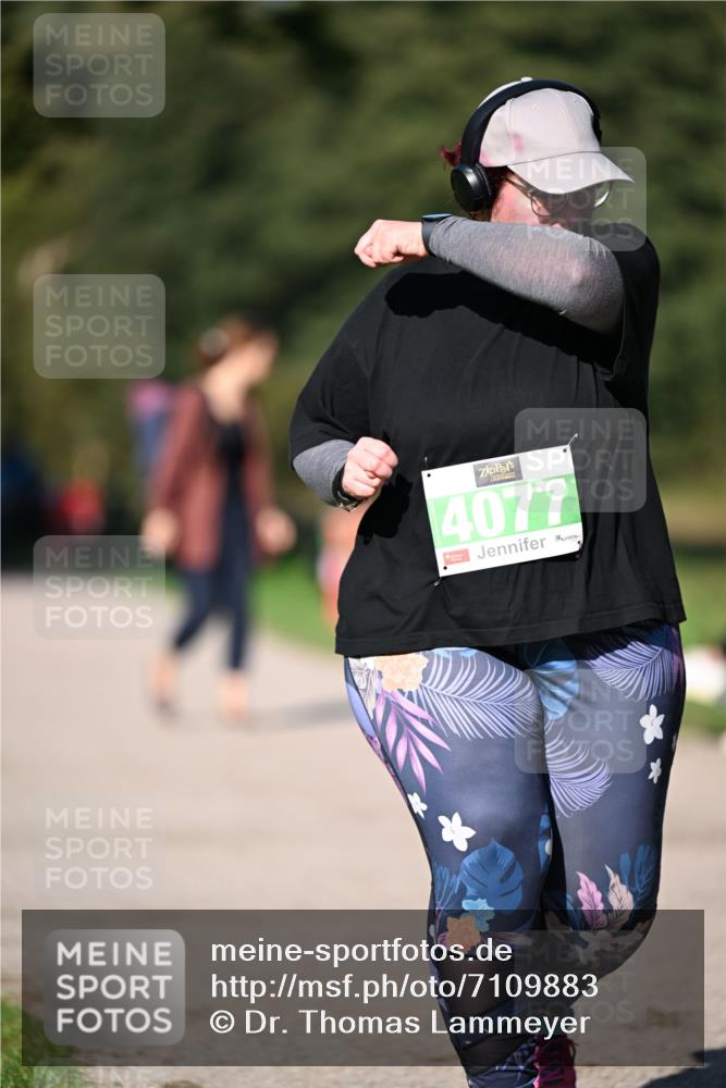 22.09.2024 - 32. Volkslauf durch das schöne Alstertal Dr. Thomas Lammeyer http://msf.ph/oto/7109883 22.09.2024 10:43:54 Laufen 4077 meine-sportfotos.de