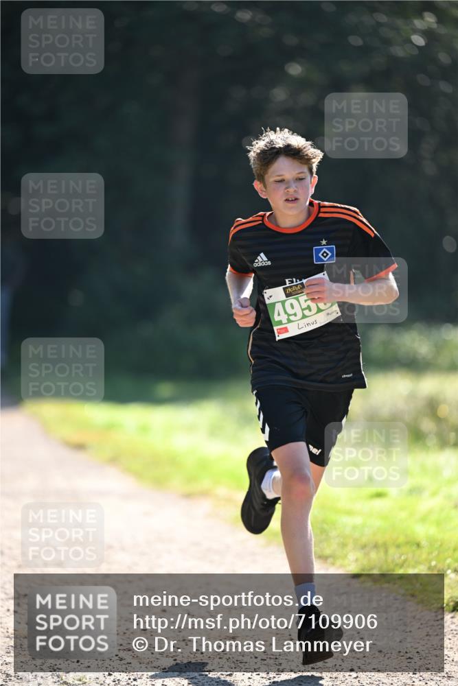 22.09.2024 - 32. Volkslauf durch das schöne Alstertal Dr. Thomas Lammeyer http://msf.ph/oto/7109906 22.09.2024 10:48:01 Laufen 495 meine-sportfotos.de