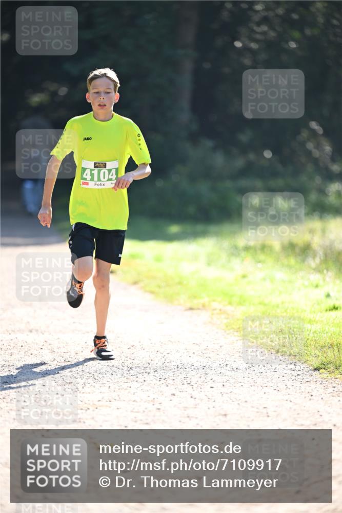 22.09.2024 - 32. Volkslauf durch das schöne Alstertal Dr. Thomas Lammeyer http://msf.ph/oto/7109917 22.09.2024 10:48:15 Laufen 4104 meine-sportfotos.de
