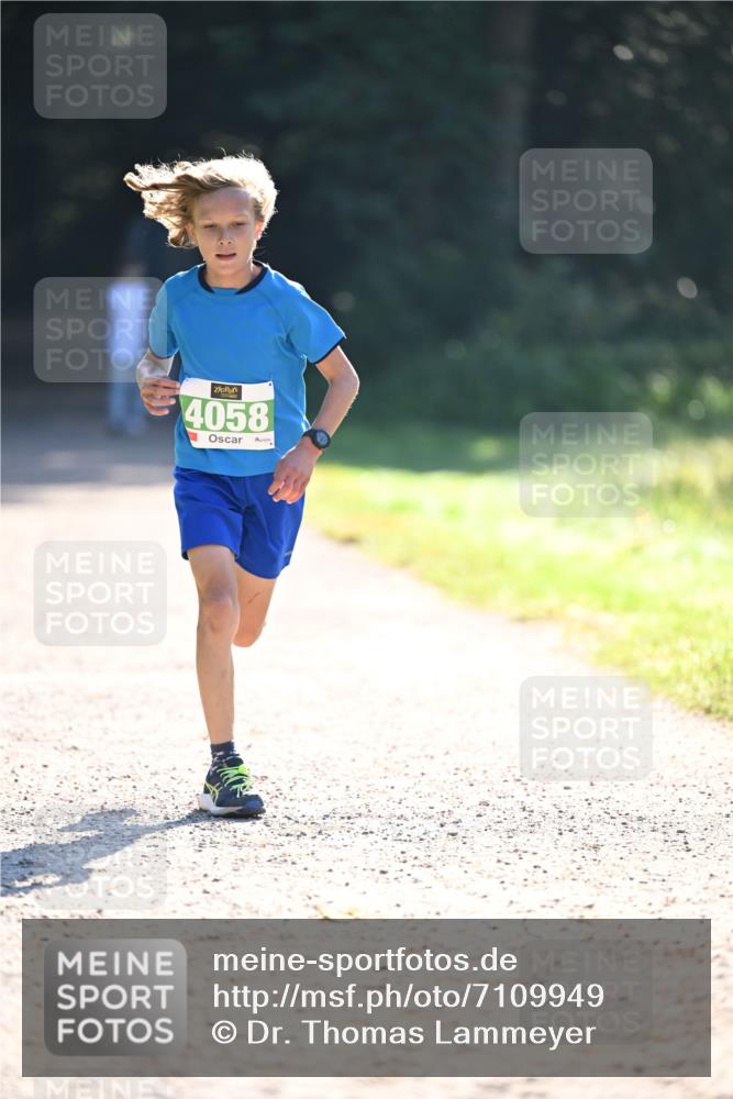 22.09.2024 - 32. Volkslauf durch das schöne Alstertal Dr. Thomas Lammeyer http://msf.ph/oto/7109949 22.09.2024 10:48:21 Laufen 4058 meine-sportfotos.de