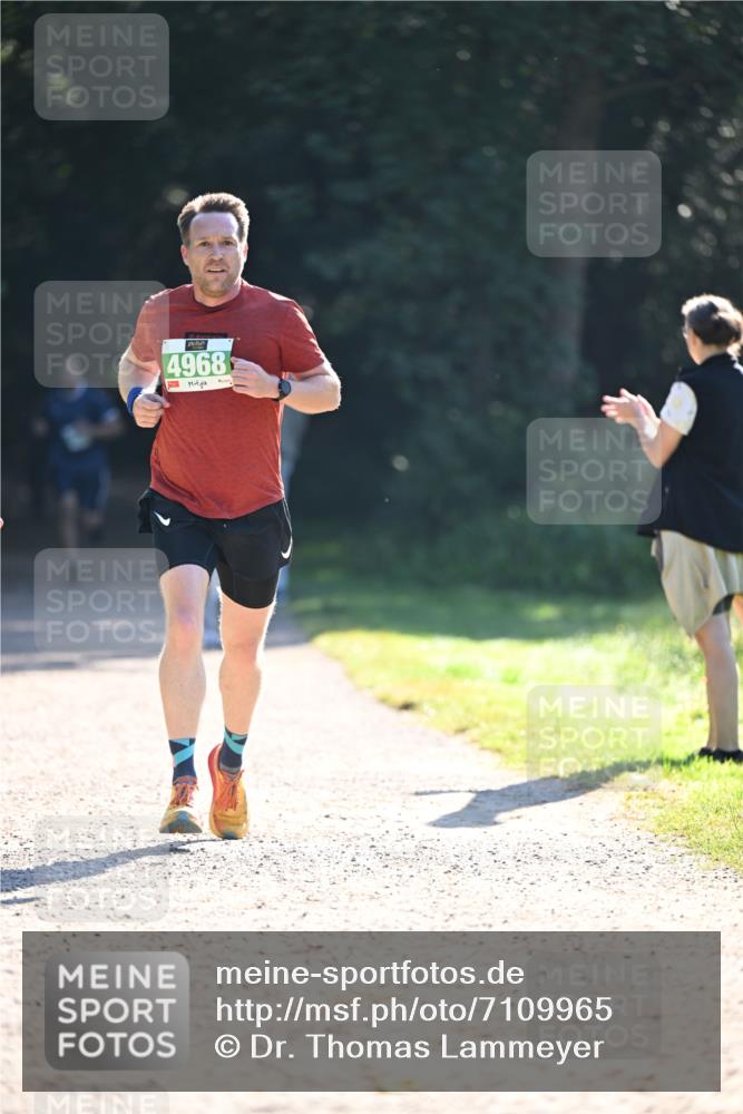 22.09.2024 - 32. Volkslauf durch das schöne Alstertal Dr. Thomas Lammeyer http://msf.ph/oto/7109965 22.09.2024 10:48:48 Laufen 4968 meine-sportfotos.de