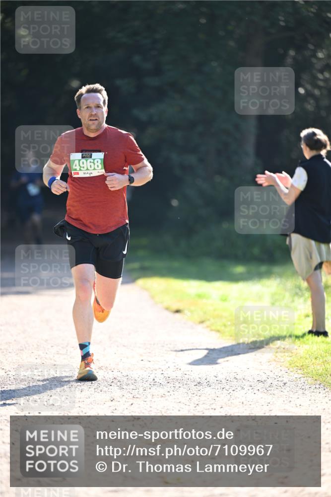 22.09.2024 - 32. Volkslauf durch das schöne Alstertal Dr. Thomas Lammeyer http://msf.ph/oto/7109967 22.09.2024 10:48:48 Laufen 4968 meine-sportfotos.de