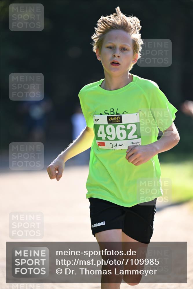 22.09.2024 - 32. Volkslauf durch das schöne Alstertal Dr. Thomas Lammeyer http://msf.ph/oto/7109985 22.09.2024 10:48:51 Laufen 4962 meine-sportfotos.de