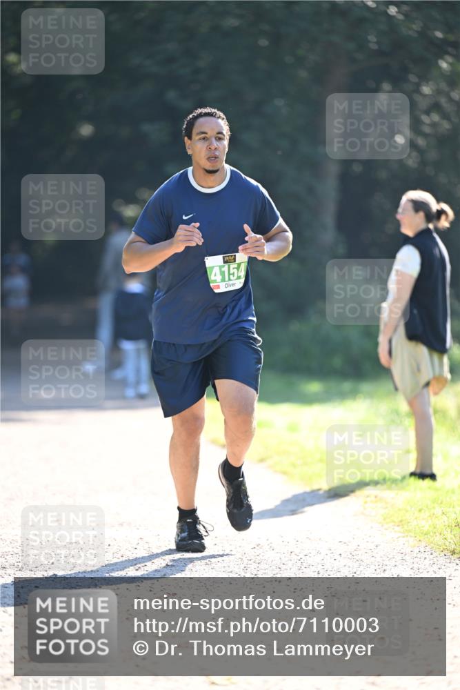 22.09.2024 - 32. Volkslauf durch das schöne Alstertal Dr. Thomas Lammeyer http://msf.ph/oto/7110003 22.09.2024 10:48:57 Laufen 4154 meine-sportfotos.de