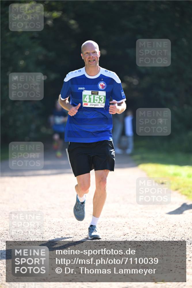 22.09.2024 - 32. Volkslauf durch das schöne Alstertal Dr. Thomas Lammeyer http://msf.ph/oto/7110039 22.09.2024 10:49:14 Laufen 4153 meine-sportfotos.de