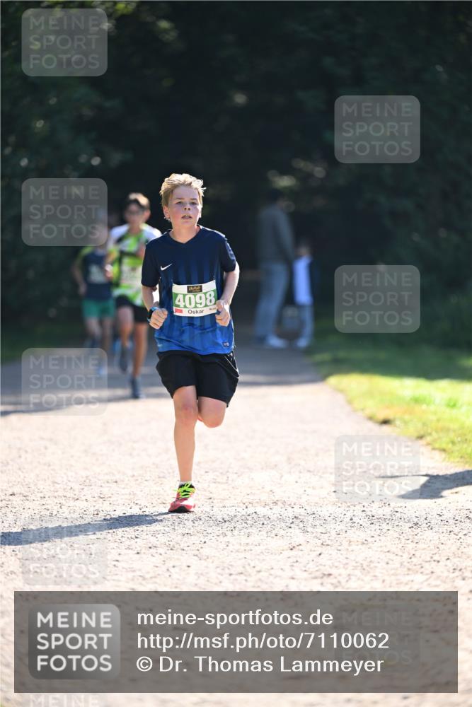 22.09.2024 - 32. Volkslauf durch das schöne Alstertal Dr. Thomas Lammeyer http://msf.ph/oto/7110062 22.09.2024 10:49:21 Laufen 4098 meine-sportfotos.de