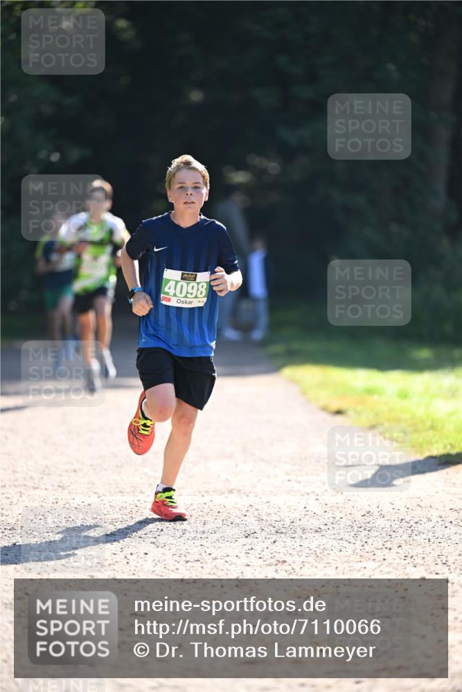 22.09.2024 - 32. Volkslauf durch das schöne Alstertal Dr. Thomas Lammeyer http://msf.ph/oto/7110066 22.09.2024 10:49:21 Laufen 4098 meine-sportfotos.de