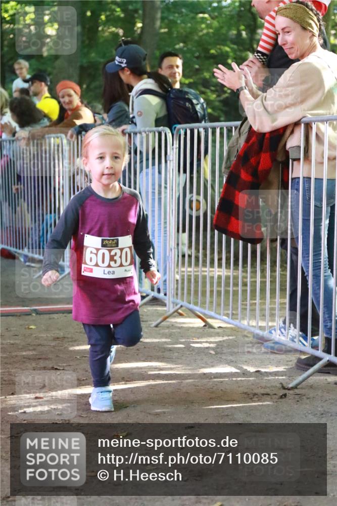22.09.2024 - 32. Volkslauf durch das schöne Alstertal H.Heesch http://msf.ph/oto/7110085 22.09.2024 10:44:22 Ziel  meine-sportfotos.de