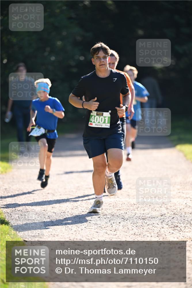 22.09.2024 - 32. Volkslauf durch das schöne Alstertal Dr. Thomas Lammeyer http://msf.ph/oto/7110150 22.09.2024 10:49:35 Laufen 4001 meine-sportfotos.de