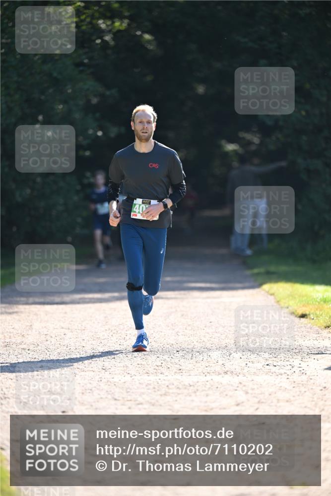 22.09.2024 - 32. Volkslauf durch das schöne Alstertal Dr. Thomas Lammeyer http://msf.ph/oto/7110202 22.09.2024 10:50:05 Laufen 40 meine-sportfotos.de