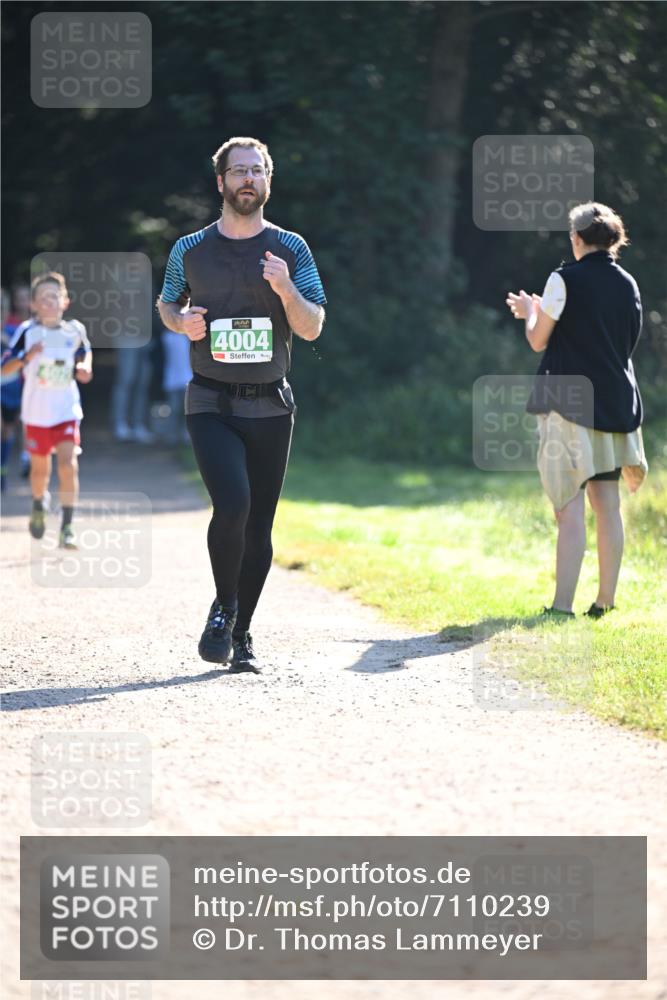 22.09.2024 - 32. Volkslauf durch das schöne Alstertal Dr. Thomas Lammeyer http://msf.ph/oto/7110239 22.09.2024 10:50:14 Laufen 4004 meine-sportfotos.de