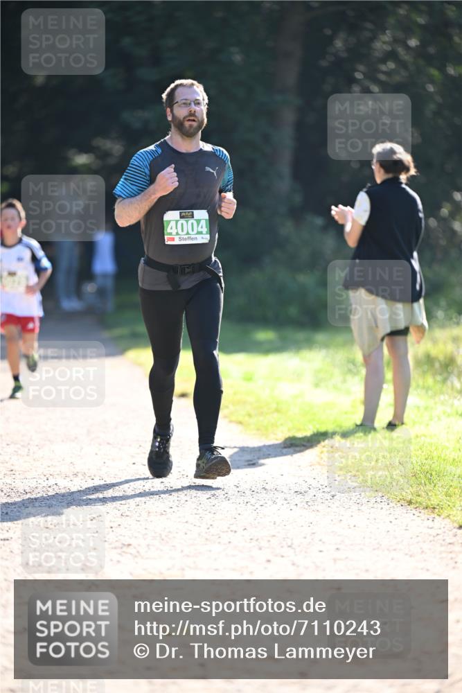22.09.2024 - 32. Volkslauf durch das schöne Alstertal Dr. Thomas Lammeyer http://msf.ph/oto/7110243 22.09.2024 10:50:15 Laufen 4004 meine-sportfotos.de