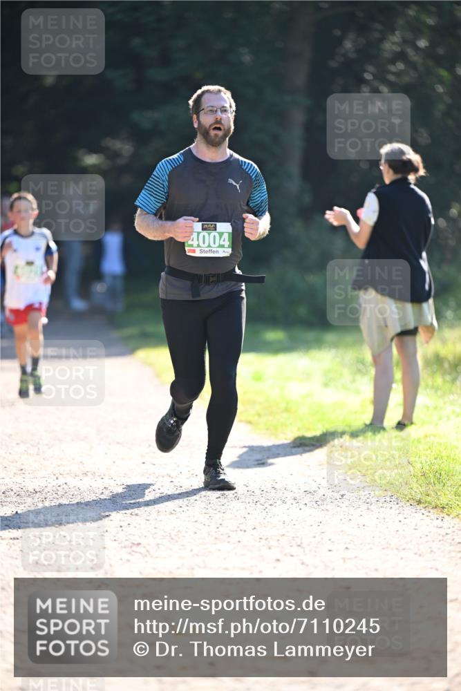 22.09.2024 - 32. Volkslauf durch das schöne Alstertal Dr. Thomas Lammeyer http://msf.ph/oto/7110245 22.09.2024 10:50:15 Laufen 4004 meine-sportfotos.de