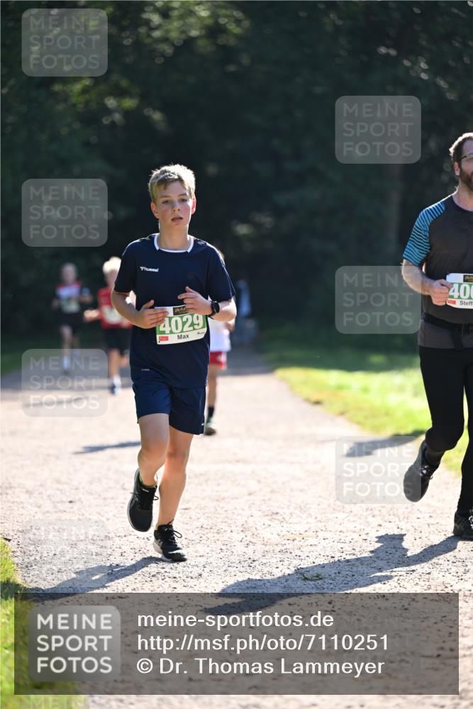 22.09.2024 - 32. Volkslauf durch das schöne Alstertal Dr. Thomas Lammeyer http://msf.ph/oto/7110251 22.09.2024 10:50:16 Laufen 4029, 40 meine-sportfotos.de