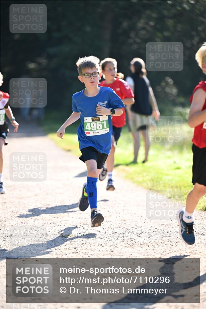 22.09.2024 - 32. Volkslauf durch das schöne Alstertal Dr. Thomas Lammeyer http://msf.ph/oto/7110296 22.09.2024 10:50:21 Laufen 4, 4961 meine-sportfotos.de