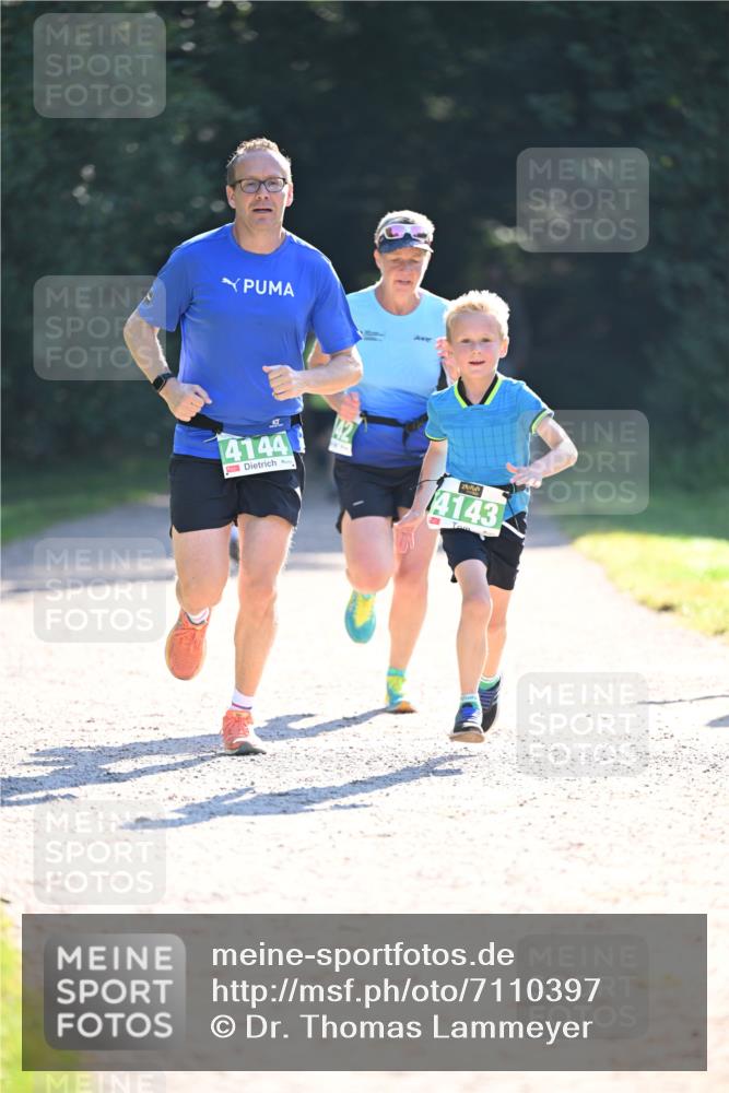 22.09.2024 - 32. Volkslauf durch das schöne Alstertal Dr. Thomas Lammeyer http://msf.ph/oto/7110397 22.09.2024 10:50:52 Laufen 4144, 14143 meine-sportfotos.de