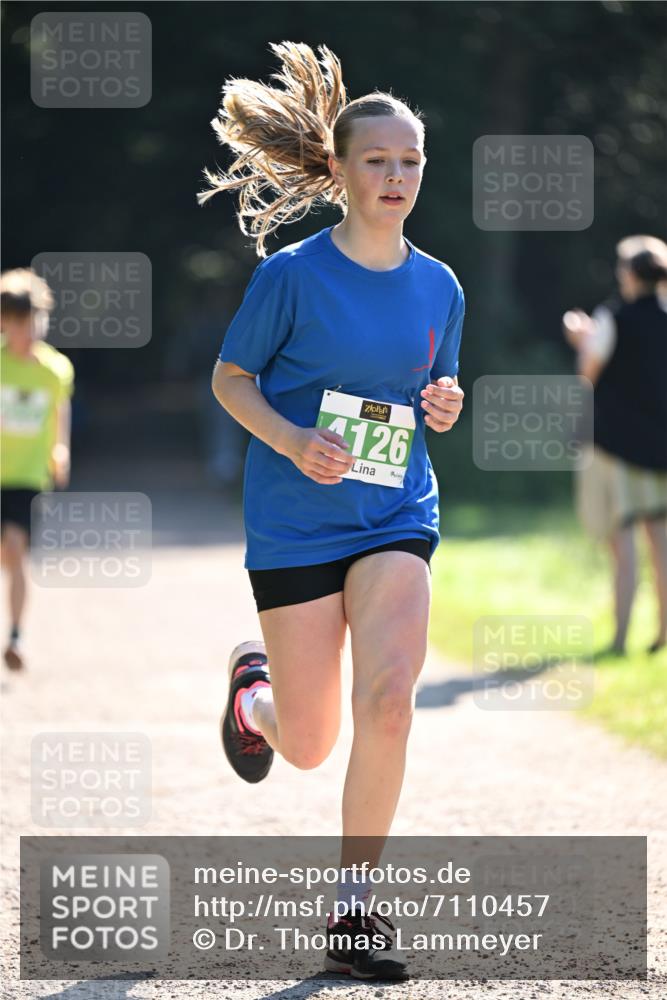 22.09.2024 - 32. Volkslauf durch das schöne Alstertal Dr. Thomas Lammeyer http://msf.ph/oto/7110457 22.09.2024 10:50:58 Laufen 4126 meine-sportfotos.de