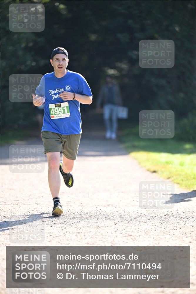 22.09.2024 - 32. Volkslauf durch das schöne Alstertal Dr. Thomas Lammeyer http://msf.ph/oto/7110494 22.09.2024 10:51:03 Laufen 4951 meine-sportfotos.de