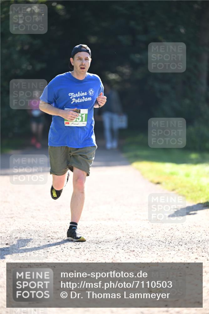22.09.2024 - 32. Volkslauf durch das schöne Alstertal Dr. Thomas Lammeyer http://msf.ph/oto/7110503 22.09.2024 10:51:03 Laufen 51 meine-sportfotos.de