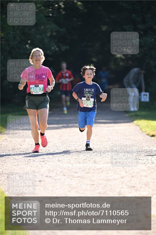 22.09.2024 - 32. Volkslauf durch das schöne Alstertal Dr. Thomas Lammeyer http://msf.ph/oto/7110565 22.09.2024 10:51:12 Laufen 42, 4087, 669, 4088, 440 meine-sportfotos.de