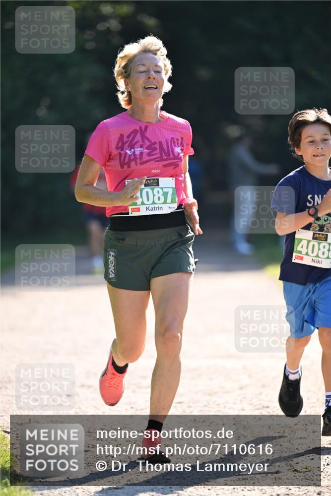 22.09.2024 - 32. Volkslauf durch das schöne Alstertal Dr. Thomas Lammeyer http://msf.ph/oto/7110616 22.09.2024 10:51:15 Laufen 42, 4087, 408 meine-sportfotos.de