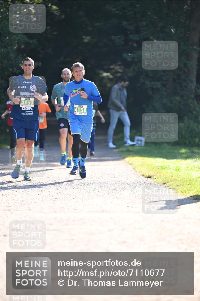 22.09.2024 - 32. Volkslauf durch das schöne Alstertal Dr. Thomas Lammeyer http://msf.ph/oto/7110677 22.09.2024 10:51:24 Laufen 4159, 4158 meine-sportfotos.de