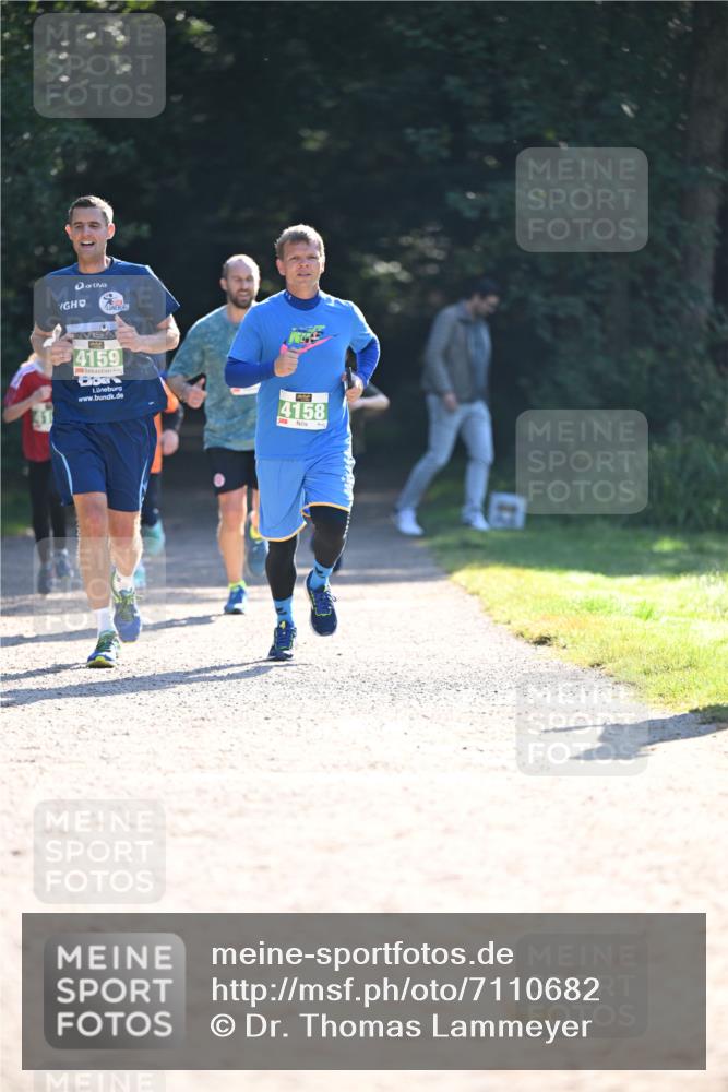 22.09.2024 - 32. Volkslauf durch das schöne Alstertal Dr. Thomas Lammeyer http://msf.ph/oto/7110682 22.09.2024 10:51:24 Laufen 4159, 4158 meine-sportfotos.de
