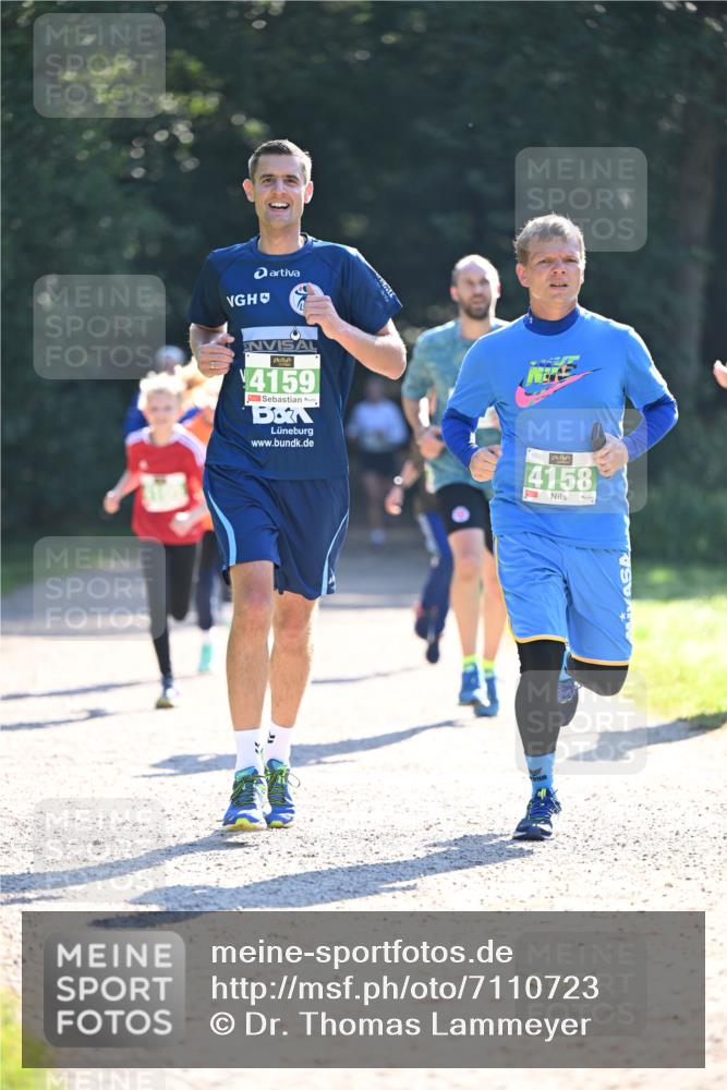 22.09.2024 - 32. Volkslauf durch das schöne Alstertal Dr. Thomas Lammeyer http://msf.ph/oto/7110723 22.09.2024 10:51:27 Laufen 4159, 4158 meine-sportfotos.de