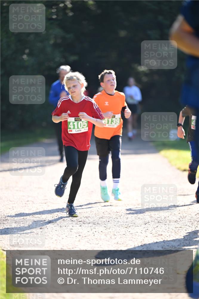 22.09.2024 - 32. Volkslauf durch das schöne Alstertal Dr. Thomas Lammeyer http://msf.ph/oto/7110746 22.09.2024 10:51:29 Laufen 4139, 4105 meine-sportfotos.de