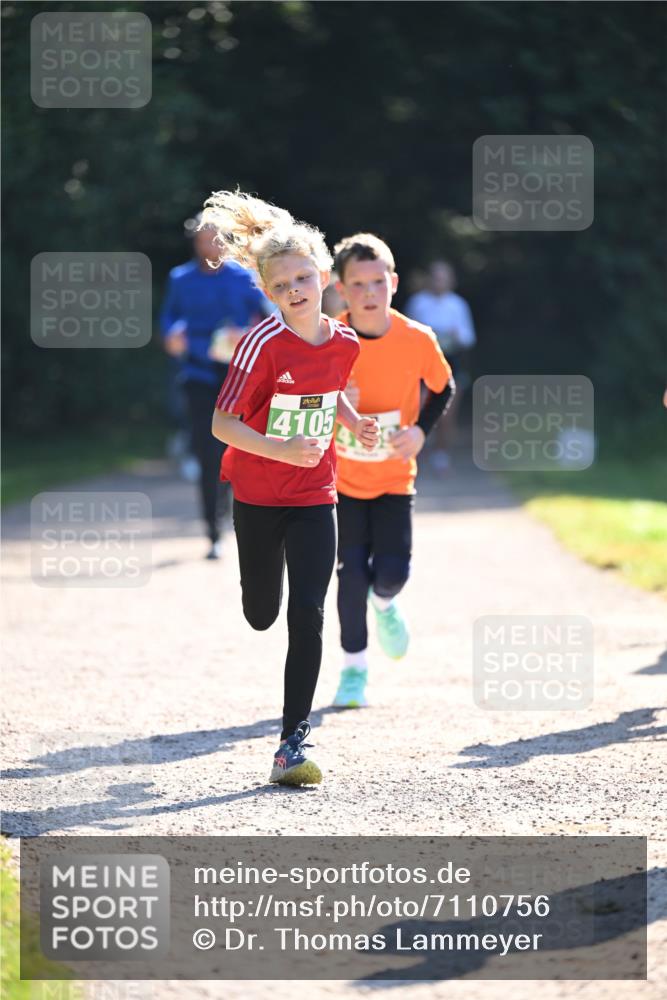 22.09.2024 - 32. Volkslauf durch das schöne Alstertal Dr. Thomas Lammeyer http://msf.ph/oto/7110756 22.09.2024 10:51:29 Laufen 4105 meine-sportfotos.de