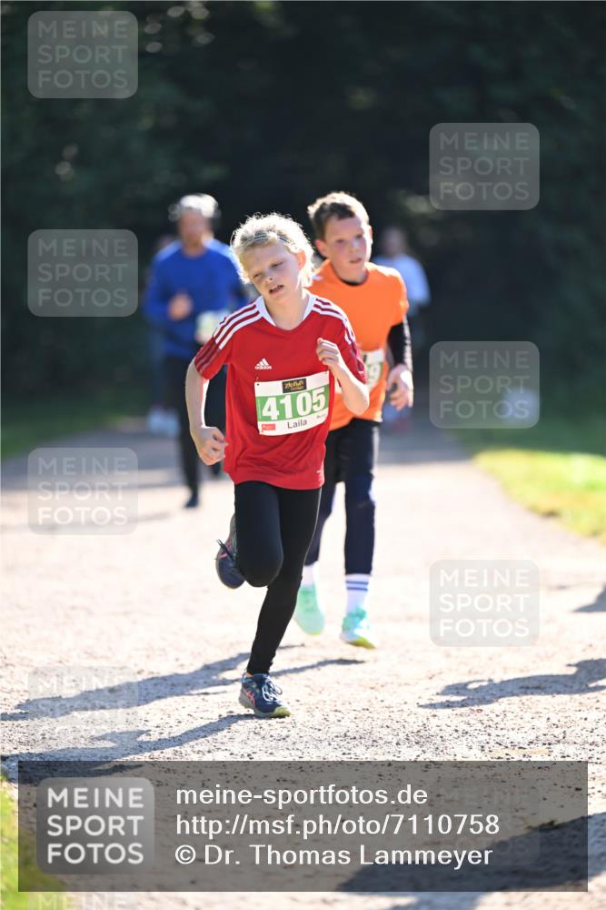 22.09.2024 - 32. Volkslauf durch das schöne Alstertal Dr. Thomas Lammeyer http://msf.ph/oto/7110758 22.09.2024 10:51:30 Laufen 4105 meine-sportfotos.de