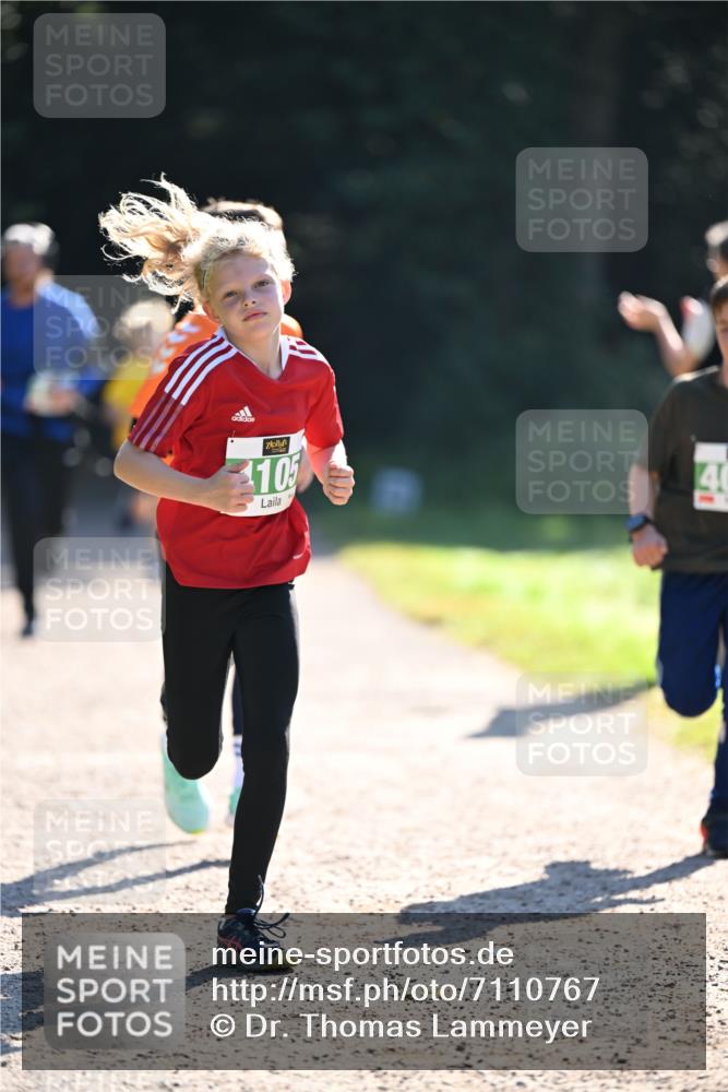 22.09.2024 - 32. Volkslauf durch das schöne Alstertal Dr. Thomas Lammeyer http://msf.ph/oto/7110767 22.09.2024 10:51:30 Laufen 105 meine-sportfotos.de