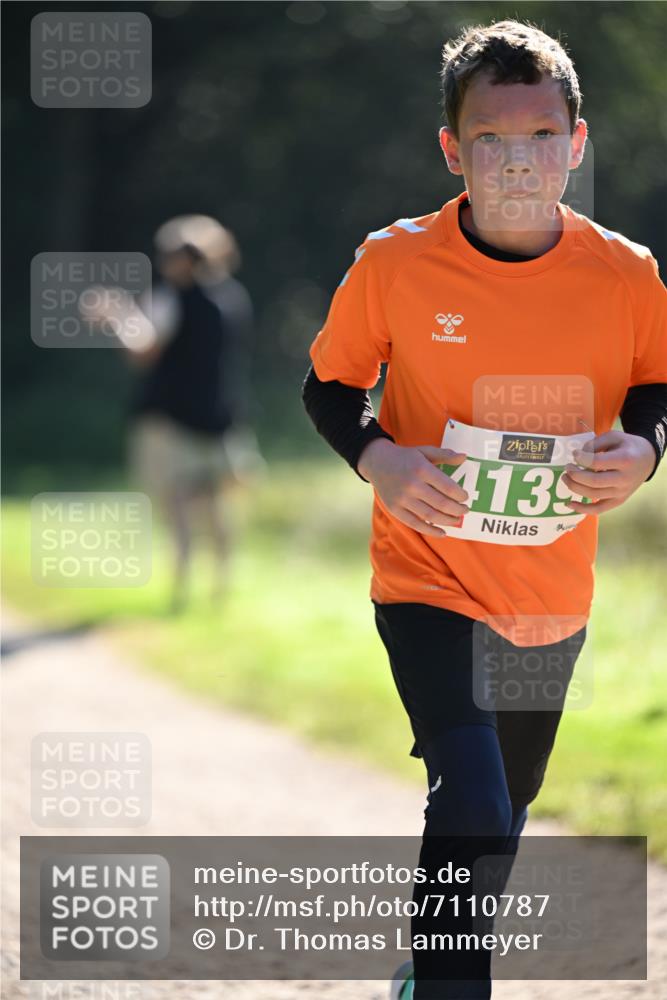 22.09.2024 - 32. Volkslauf durch das schöne Alstertal Dr. Thomas Lammeyer http://msf.ph/oto/7110787 22.09.2024 10:51:32 Laufen 4139 meine-sportfotos.de