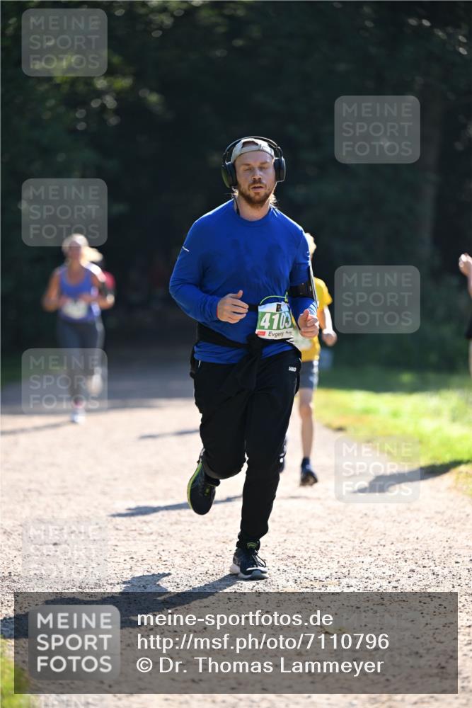 22.09.2024 - 32. Volkslauf durch das schöne Alstertal Dr. Thomas Lammeyer http://msf.ph/oto/7110796 22.09.2024 10:51:34 Laufen 4103 meine-sportfotos.de