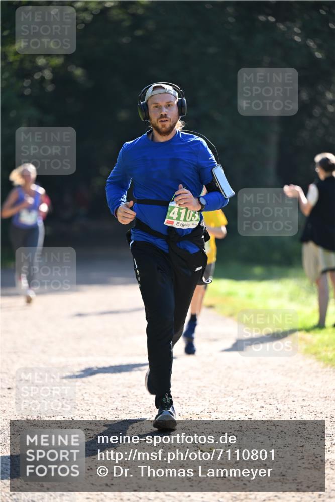 22.09.2024 - 32. Volkslauf durch das schöne Alstertal Dr. Thomas Lammeyer http://msf.ph/oto/7110801 22.09.2024 10:51:34 Laufen 4103 meine-sportfotos.de