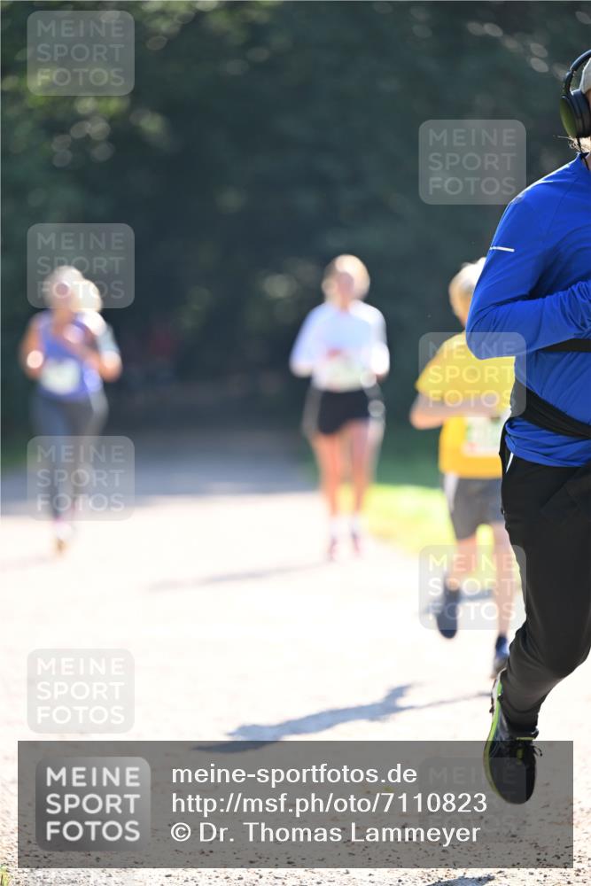 22.09.2024 - 32. Volkslauf durch das schöne Alstertal Dr. Thomas Lammeyer http://msf.ph/oto/7110823 22.09.2024 10:51:35 Laufen  meine-sportfotos.de