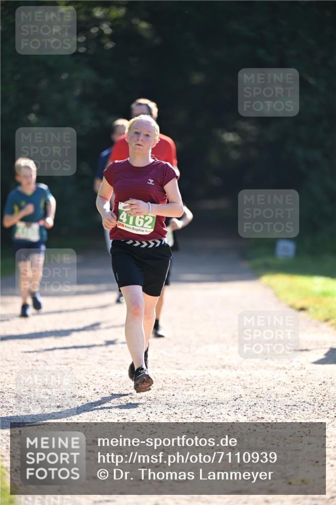 22.09.2024 - 32. Volkslauf durch das schöne Alstertal Dr. Thomas Lammeyer http://msf.ph/oto/7110939 22.09.2024 10:51:52 Laufen 4162 meine-sportfotos.de