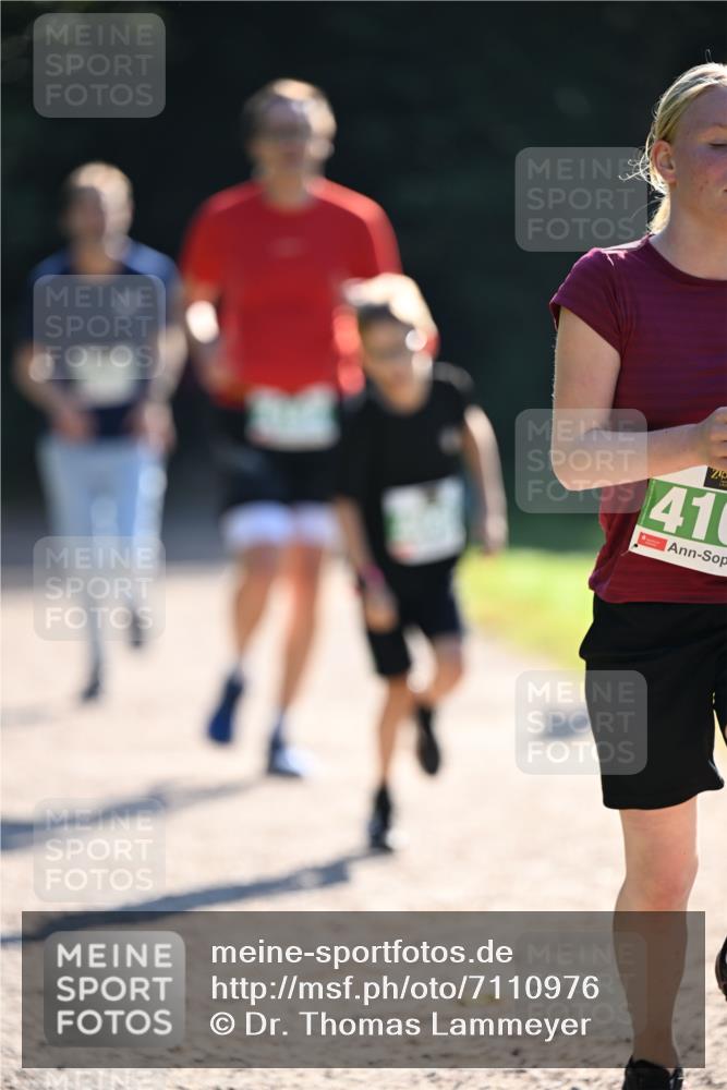 22.09.2024 - 32. Volkslauf durch das schöne Alstertal Dr. Thomas Lammeyer http://msf.ph/oto/7110976 22.09.2024 10:51:54 Laufen 41 meine-sportfotos.de