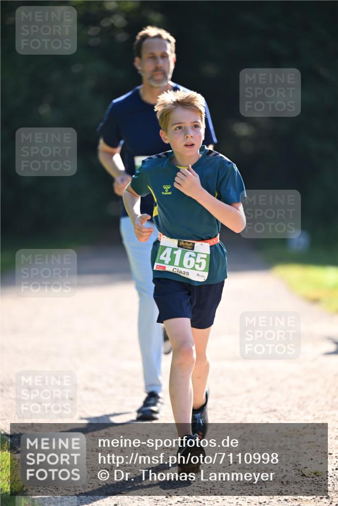 22.09.2024 - 32. Volkslauf durch das schöne Alstertal Dr. Thomas Lammeyer http://msf.ph/oto/7110998 22.09.2024 10:51:56 Laufen 4165, 4 meine-sportfotos.de